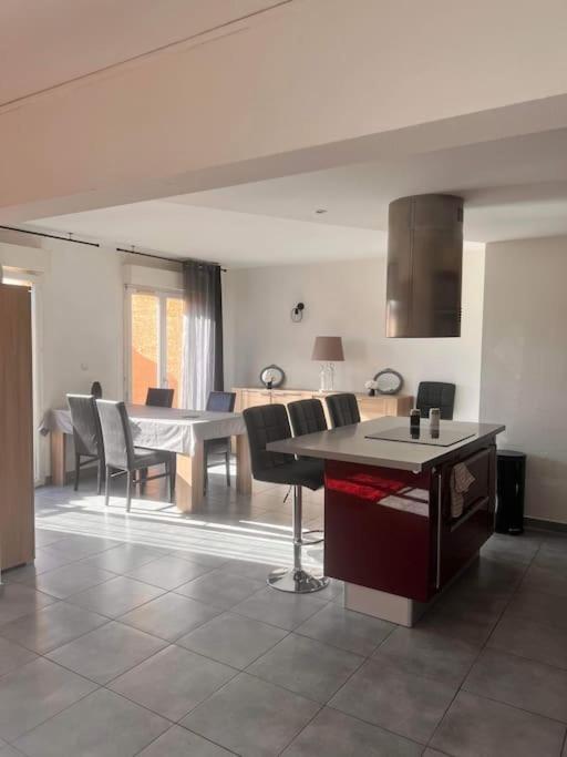 Maison A 800M Des Remparts Aigues-Mortes Zewnętrze zdjęcie